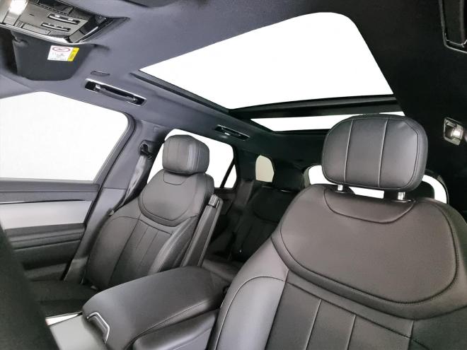 Car gallery image