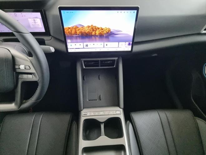 Car gallery image