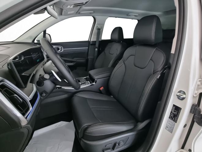 Car gallery image