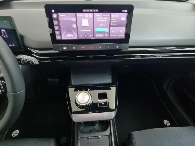 Car gallery image