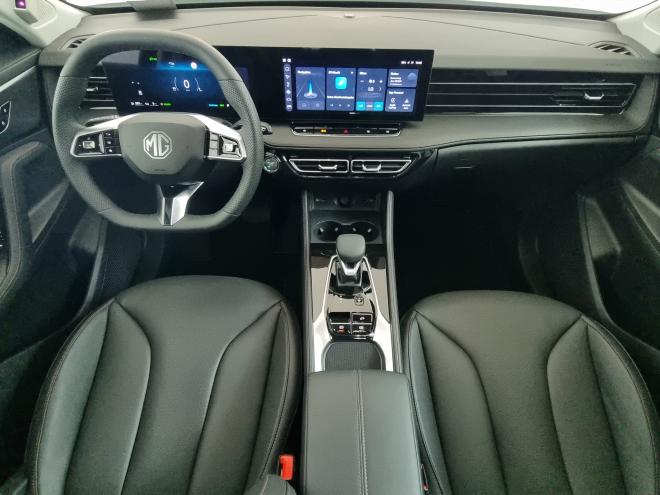 Car gallery image