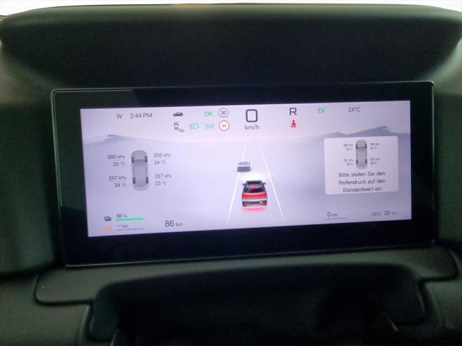 Car gallery image