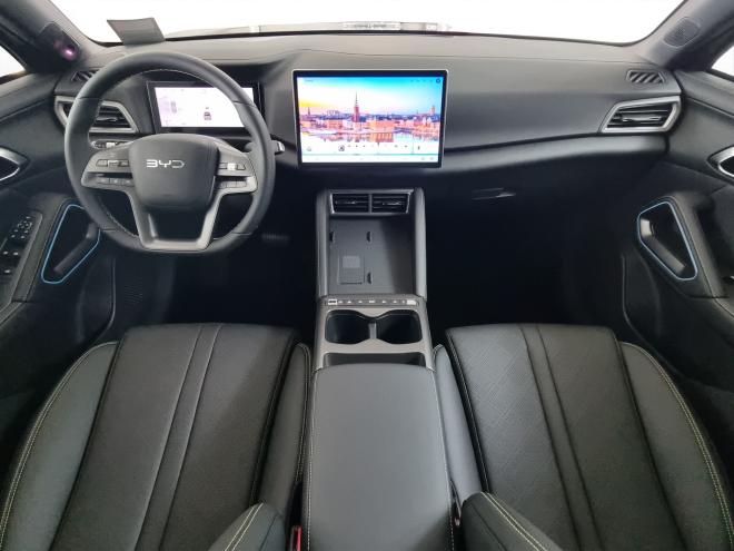 Car gallery image