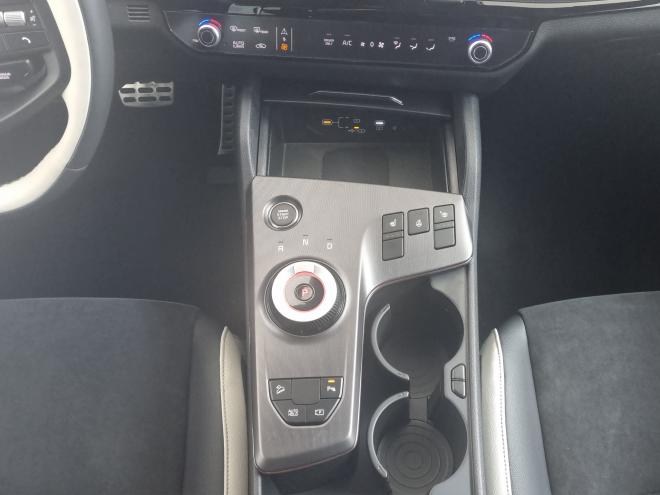 Car gallery image
