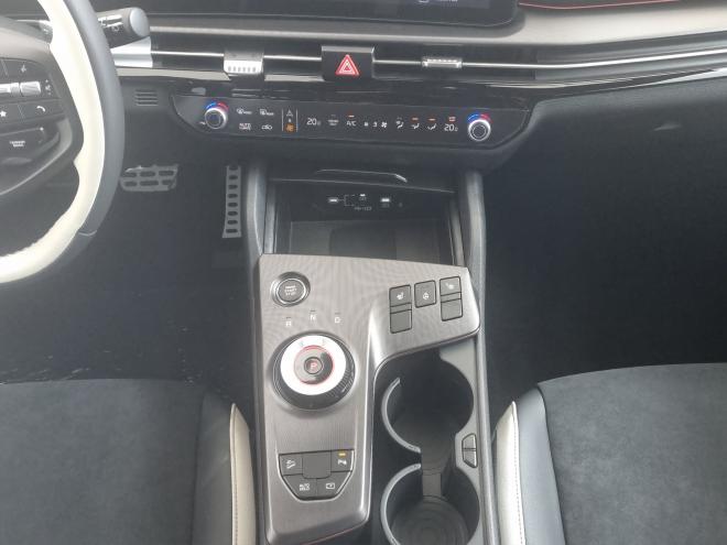 Car gallery image