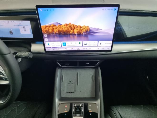 Car gallery image