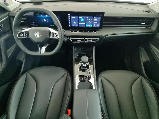 Car gallery image