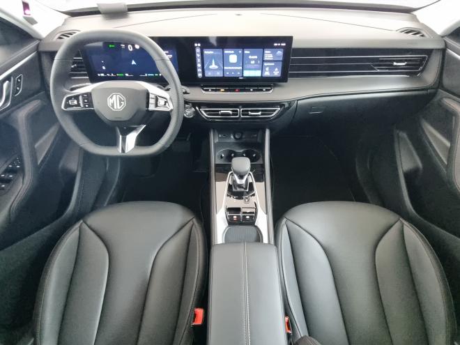 Car gallery image