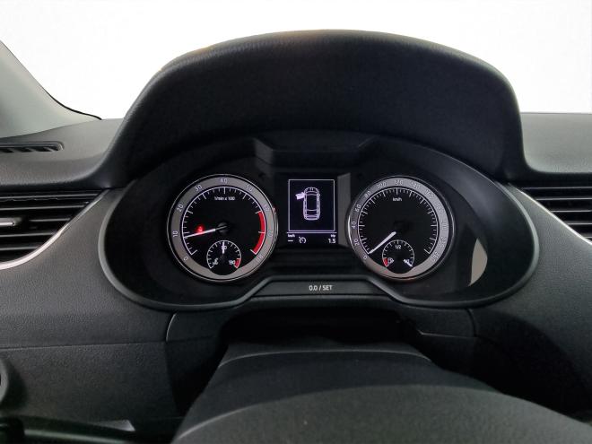 Car gallery image
