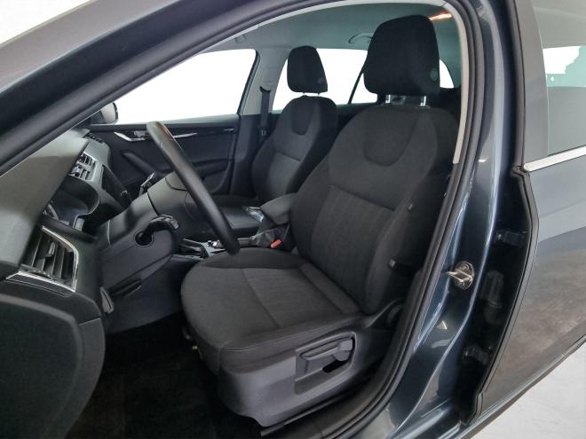 Car gallery image