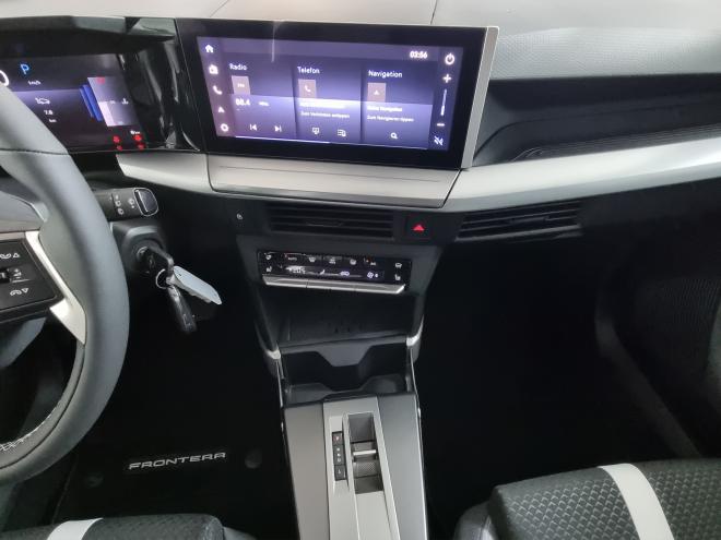 Car gallery image