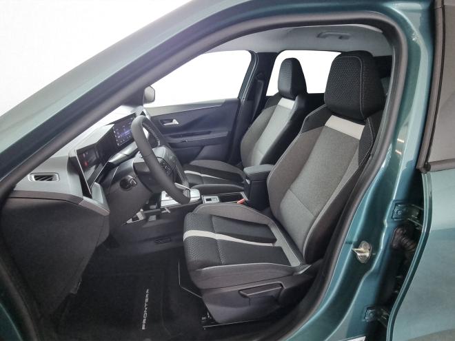 Car gallery image