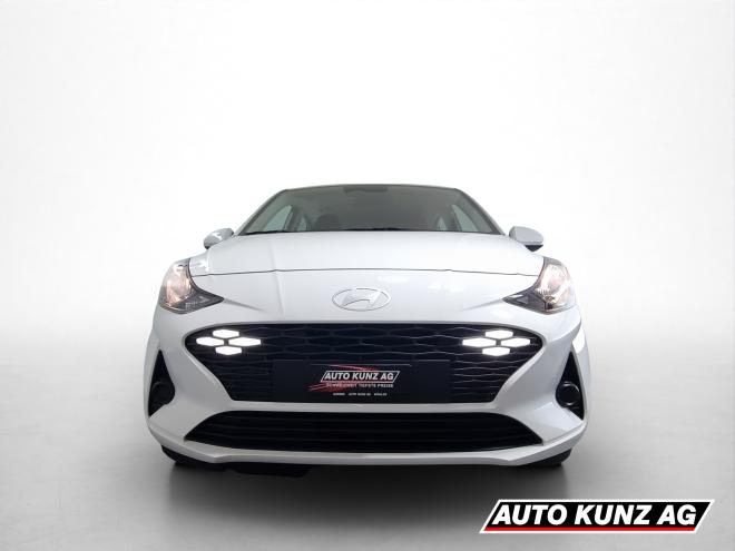Car gallery image