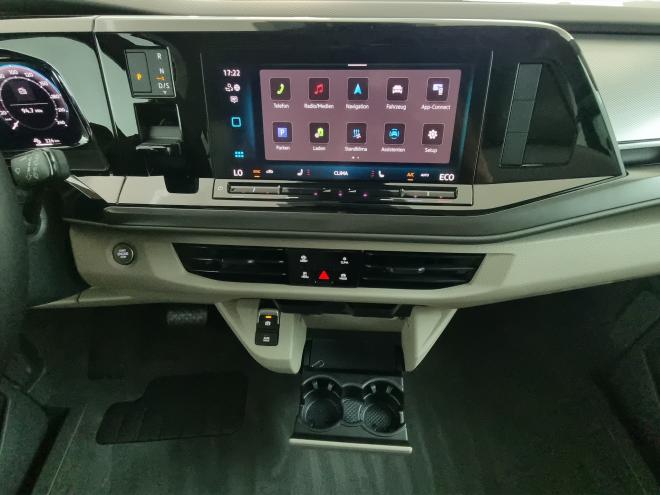 Car gallery image