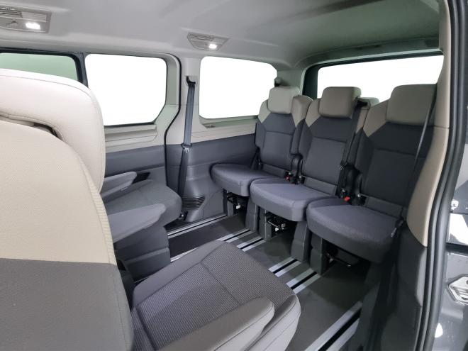 Car gallery image