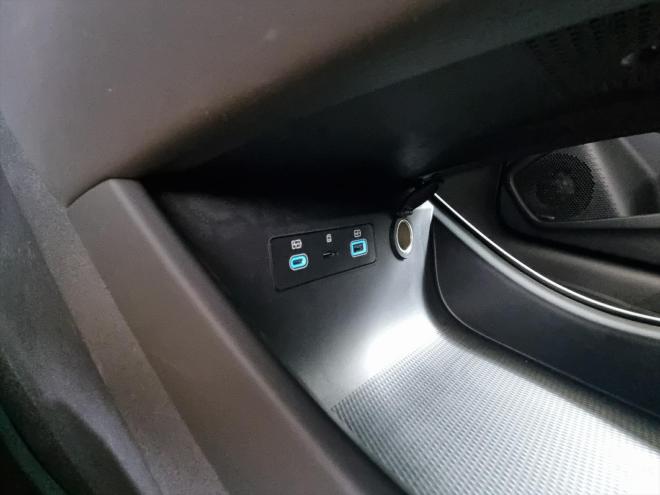 Car gallery image