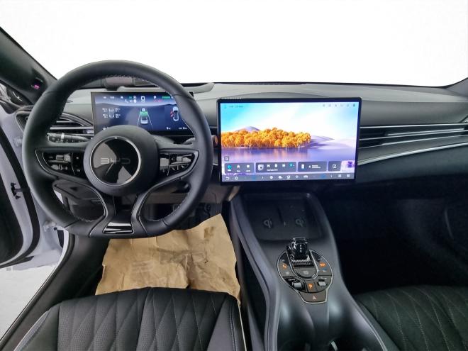 Car gallery image