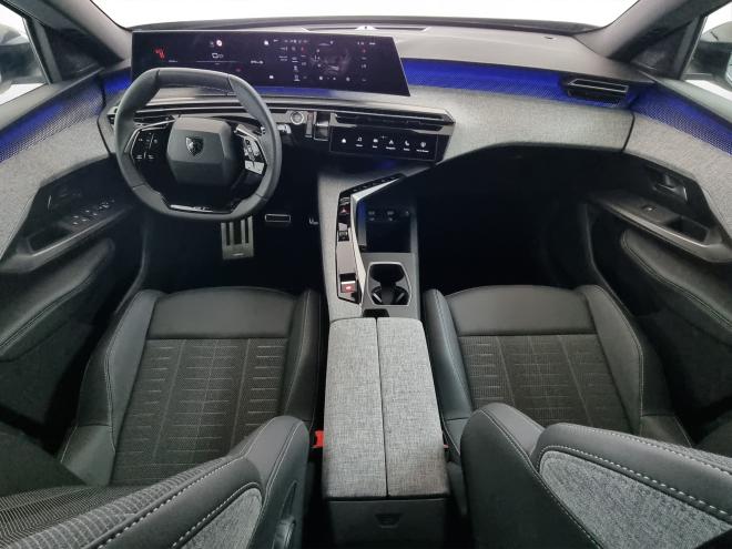 Car gallery image
