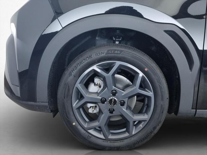 Car gallery image