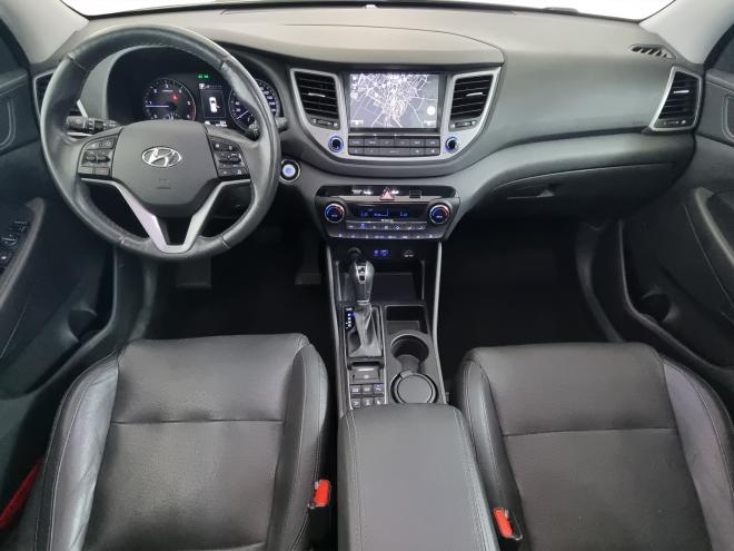 Car gallery image