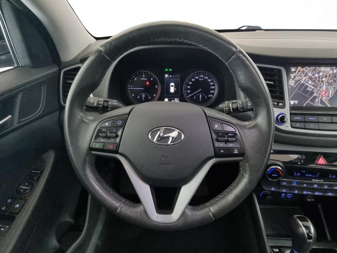 Car gallery image