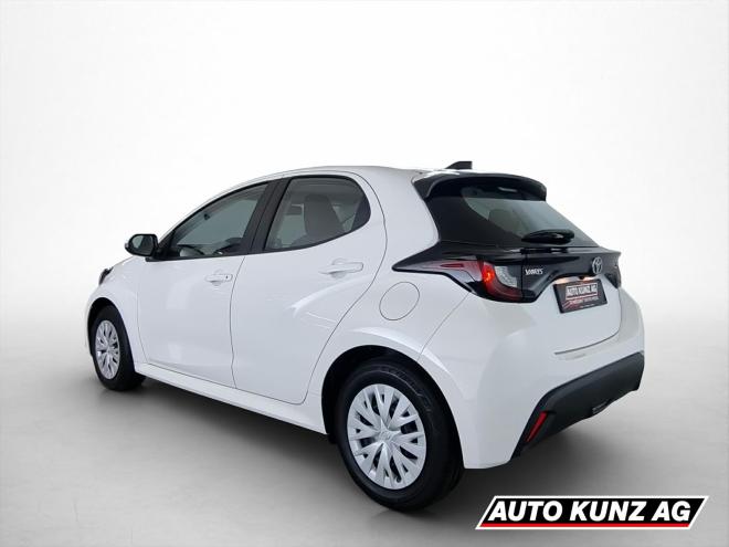 Car gallery image