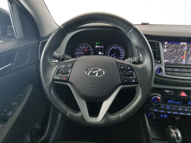 Car gallery image