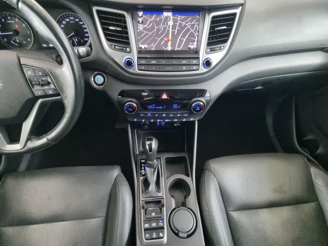 Car gallery image
