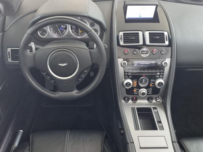 Car gallery image