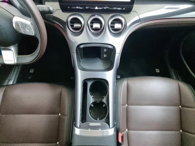 Car gallery image