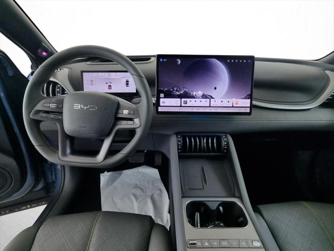 Car gallery image