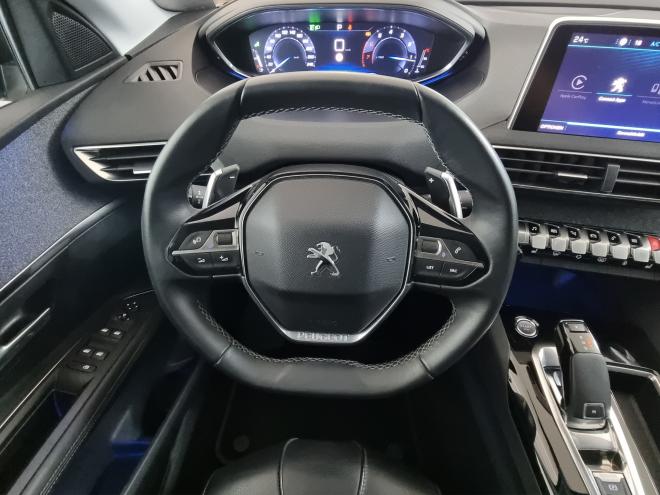 Car gallery image