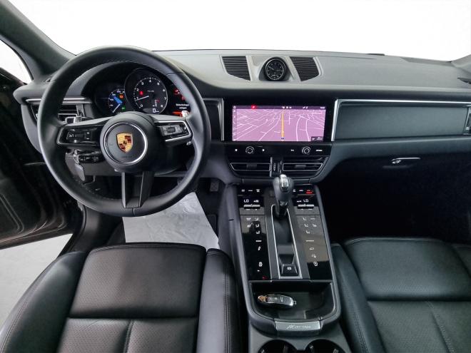 Car gallery image