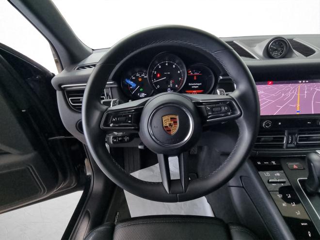 Car gallery image