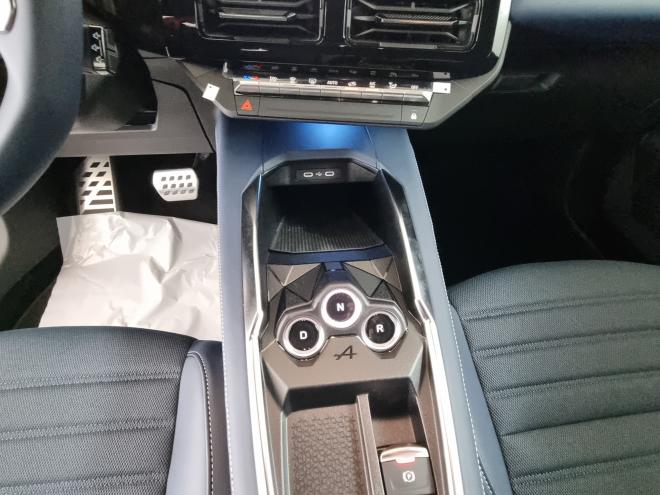 Car gallery image