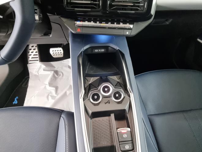 Car gallery image