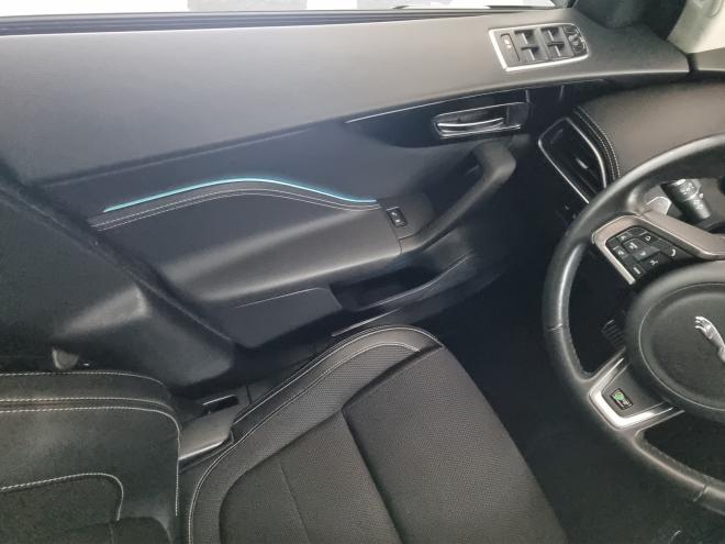 Car gallery image