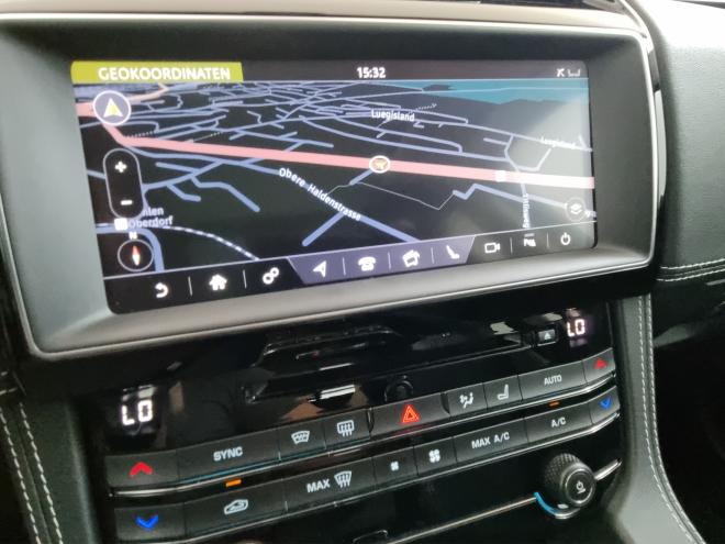 Car gallery image