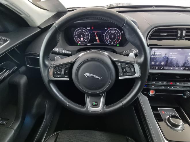 Car gallery image