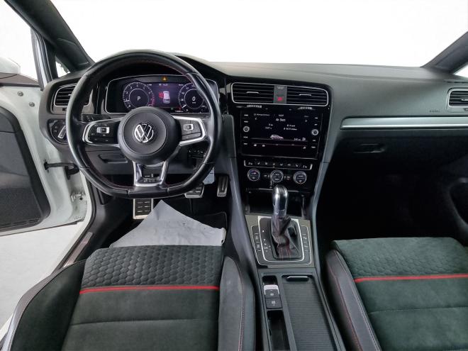Car gallery image