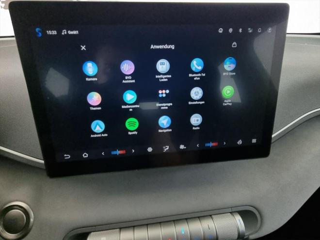 Car gallery image