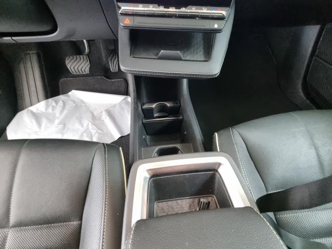 Car gallery image