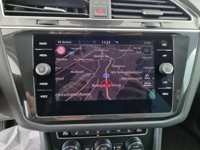 Car gallery image