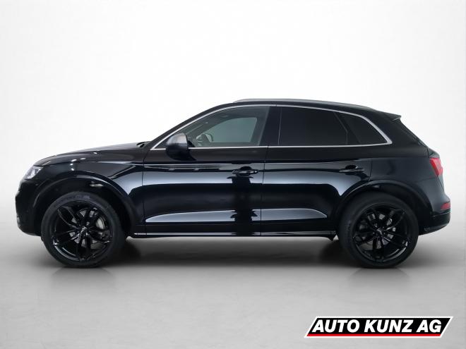 Car gallery image