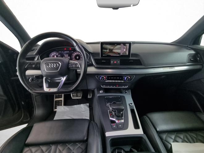 Car gallery image