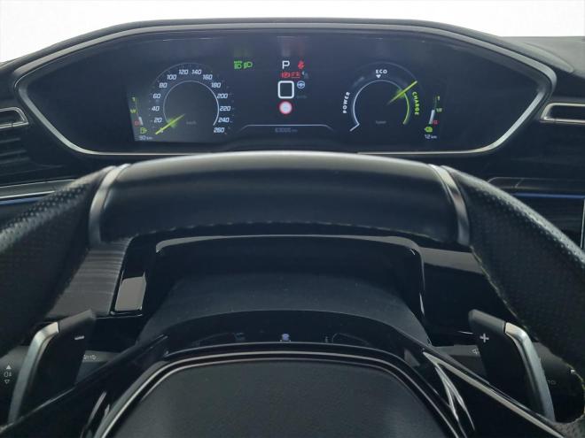 Car gallery image