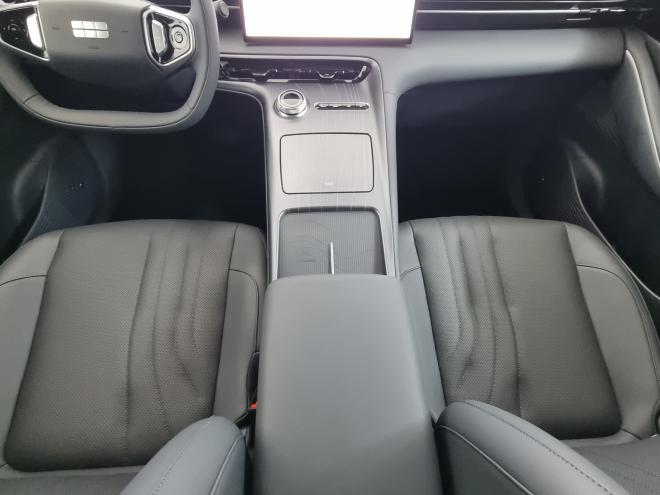 Car gallery image