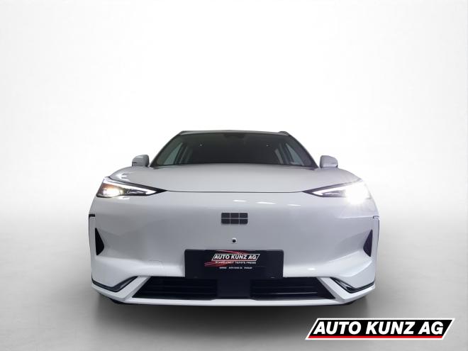 Car gallery image