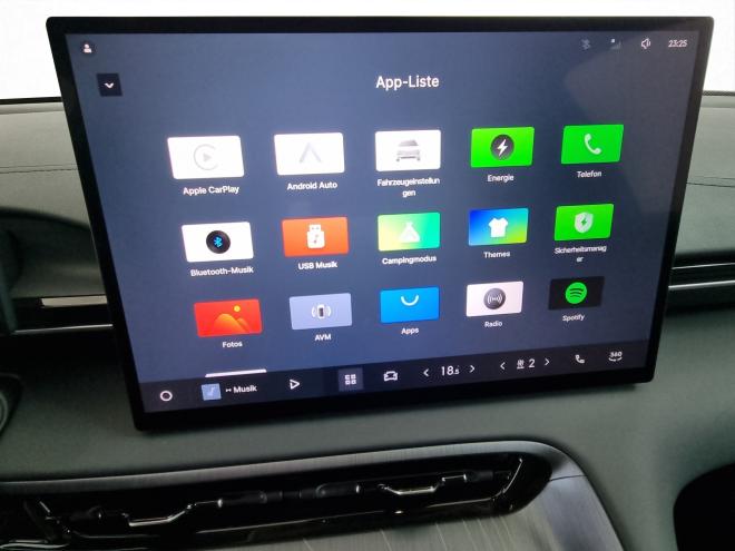 Car gallery image