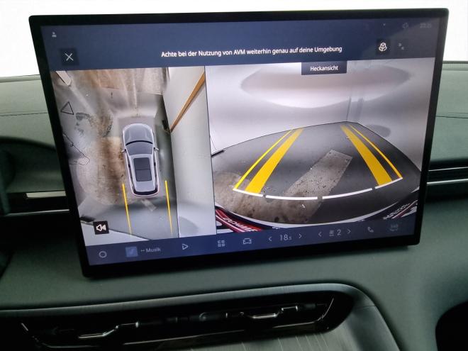 Car gallery image